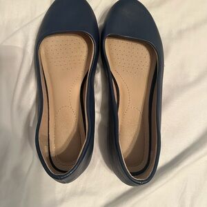 Women's Blue Ballet Flats size 6.5